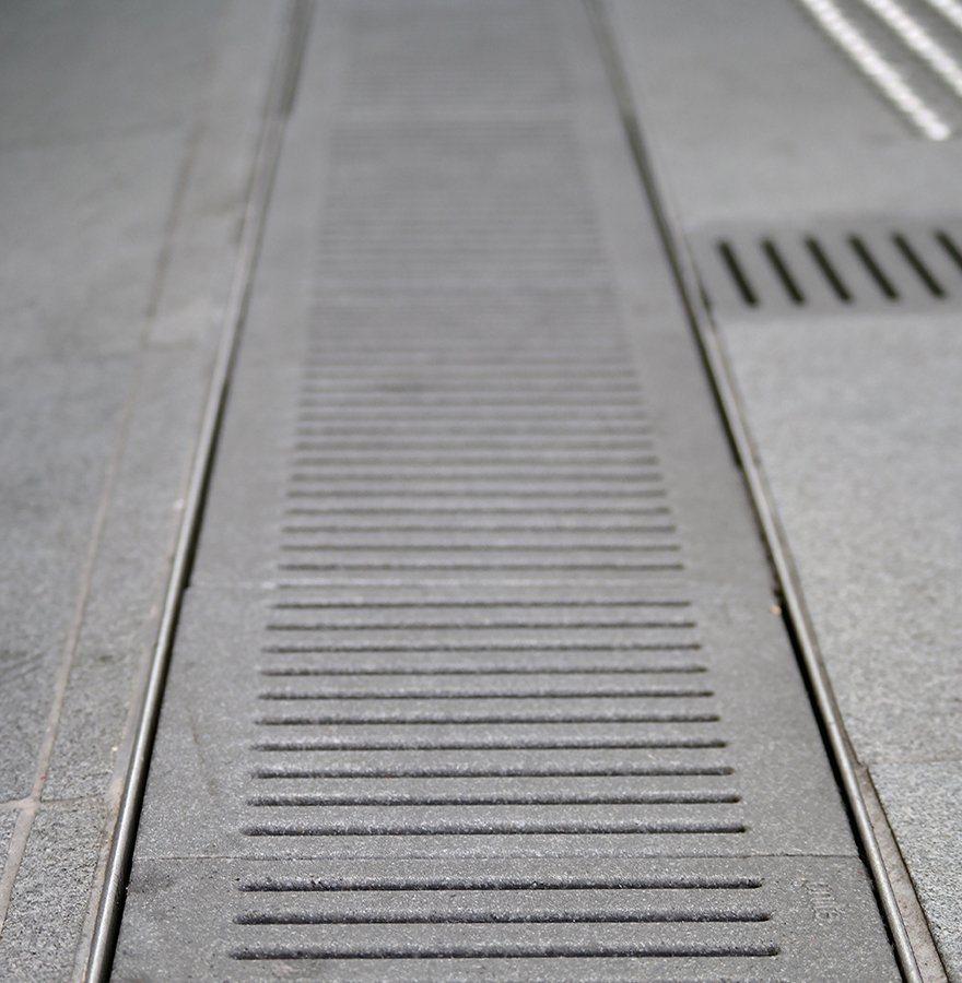 Jonite slotted trench grates at the Orchard MRT project