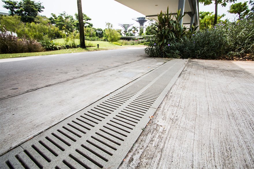 Jonite stone reinforced trench grates in Gardens by the Bay