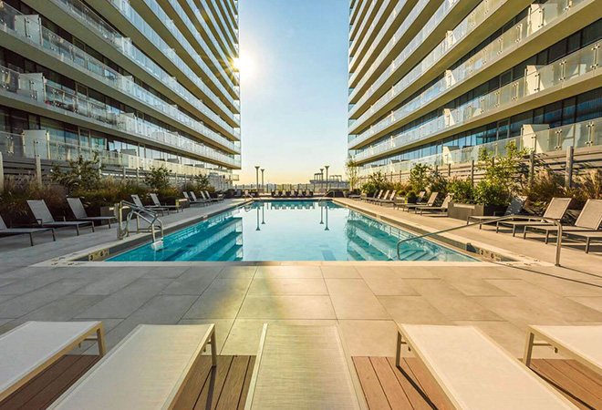 pool at Skyview Parc Phase II using custom Jonite pool grates