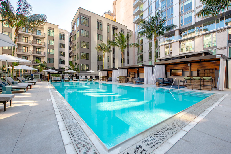 swimming pool with stone grates at Trademark 437