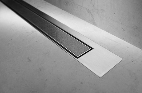 Modulo Design Z-3 shower drain in tile