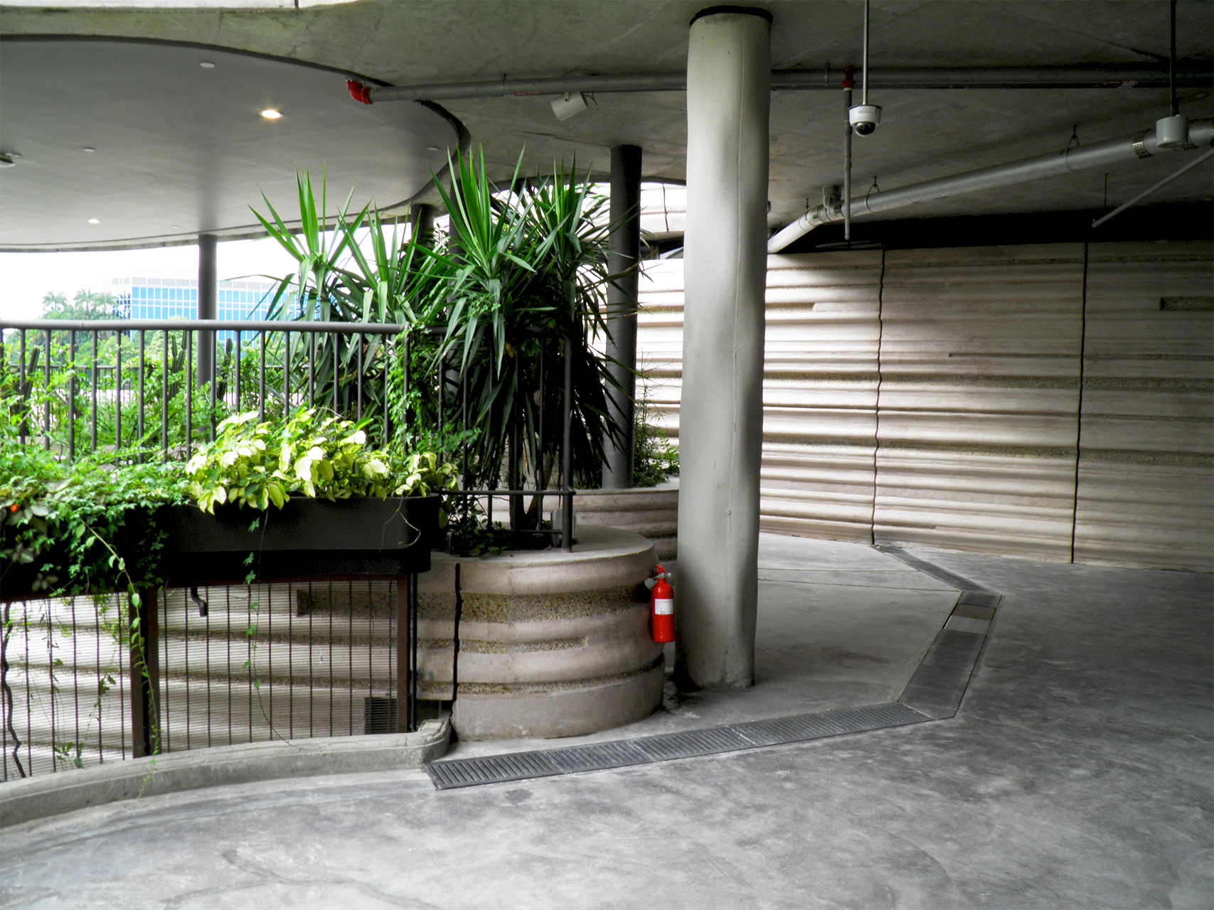 Jonite stone trench grates installed at the NTU Learning Hub